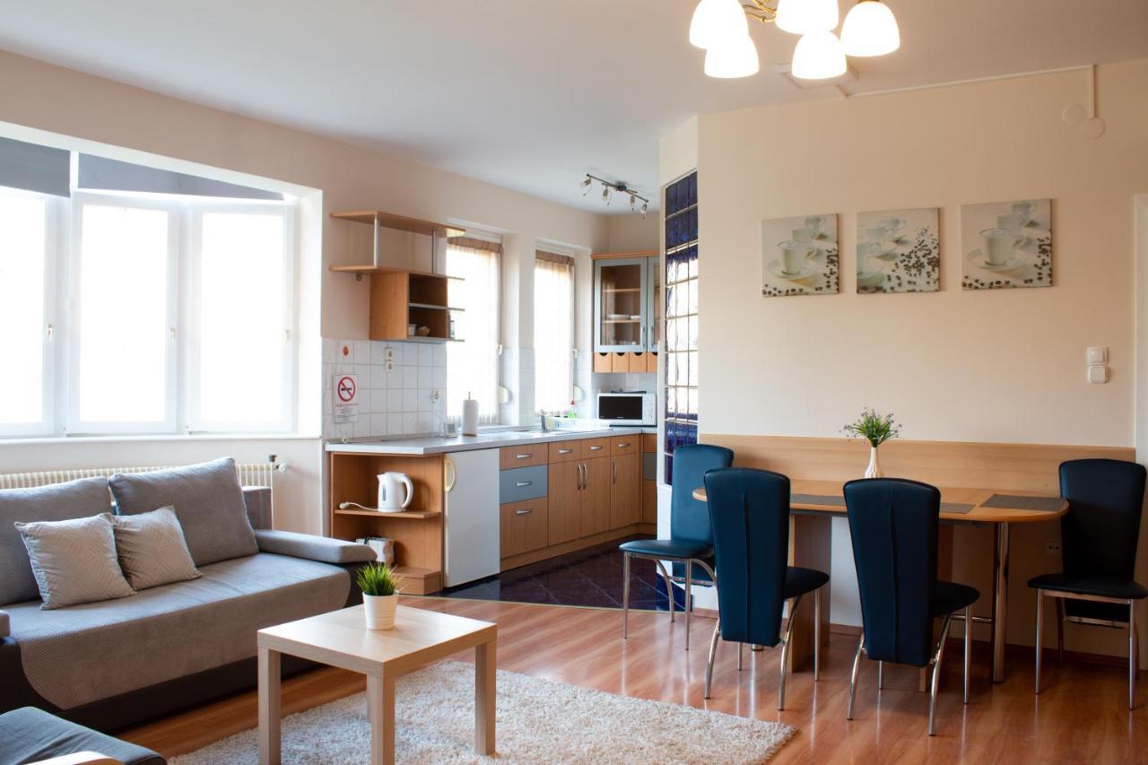 Titan Apartman Gyula Exterior photo